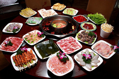 劉一手燜鍋加盟費用及盈利模式全解析